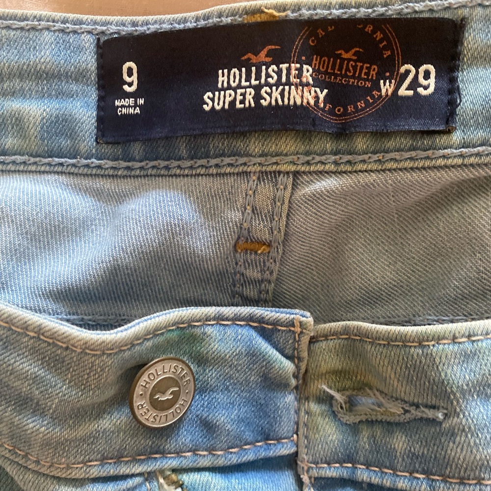 Holister low rise jeans